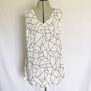 MEDIUM Valette White & Black Chiffon Tunic